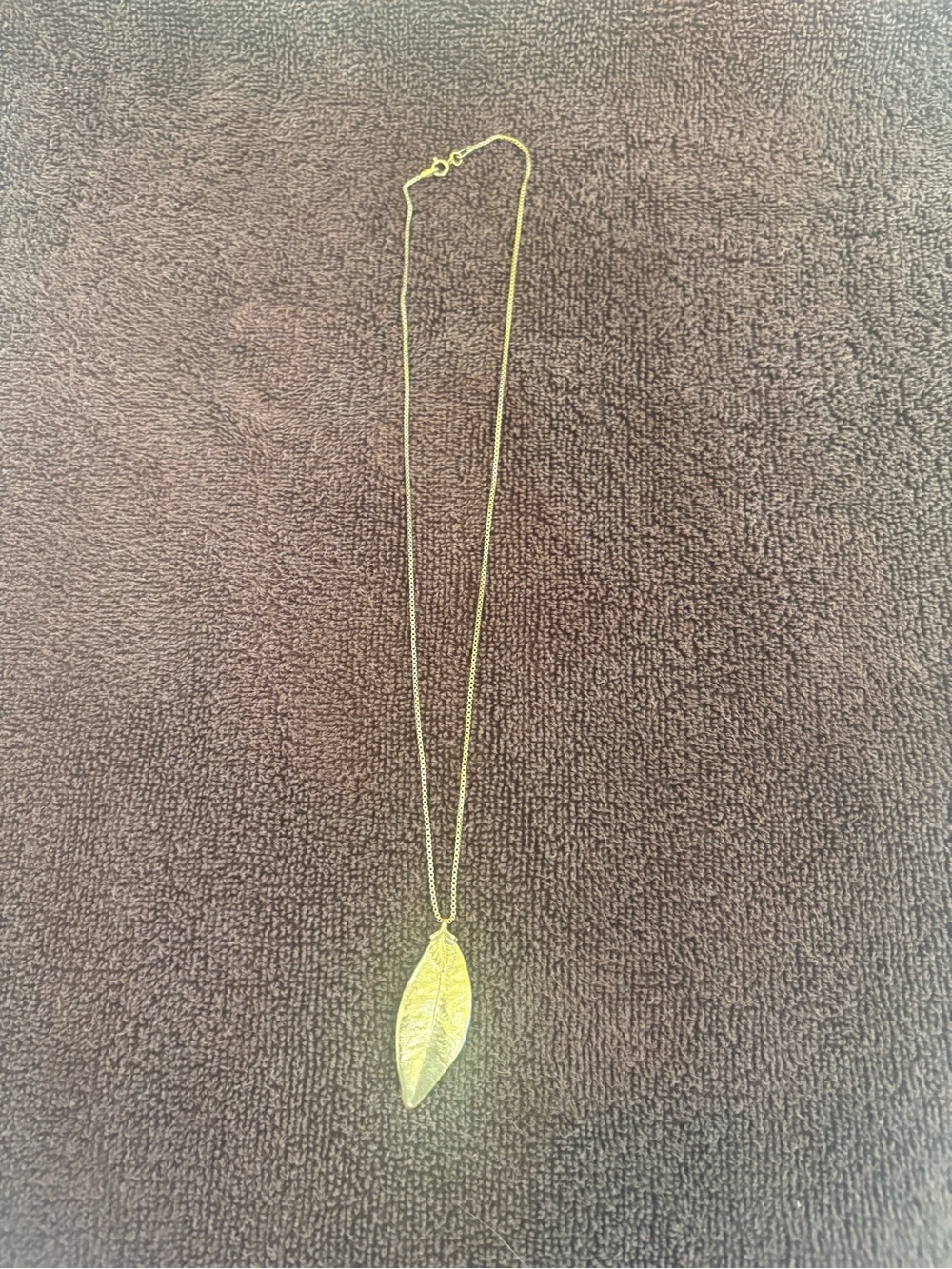Art Deco Gold Leaf Pendant Necklace - Women Jewelry